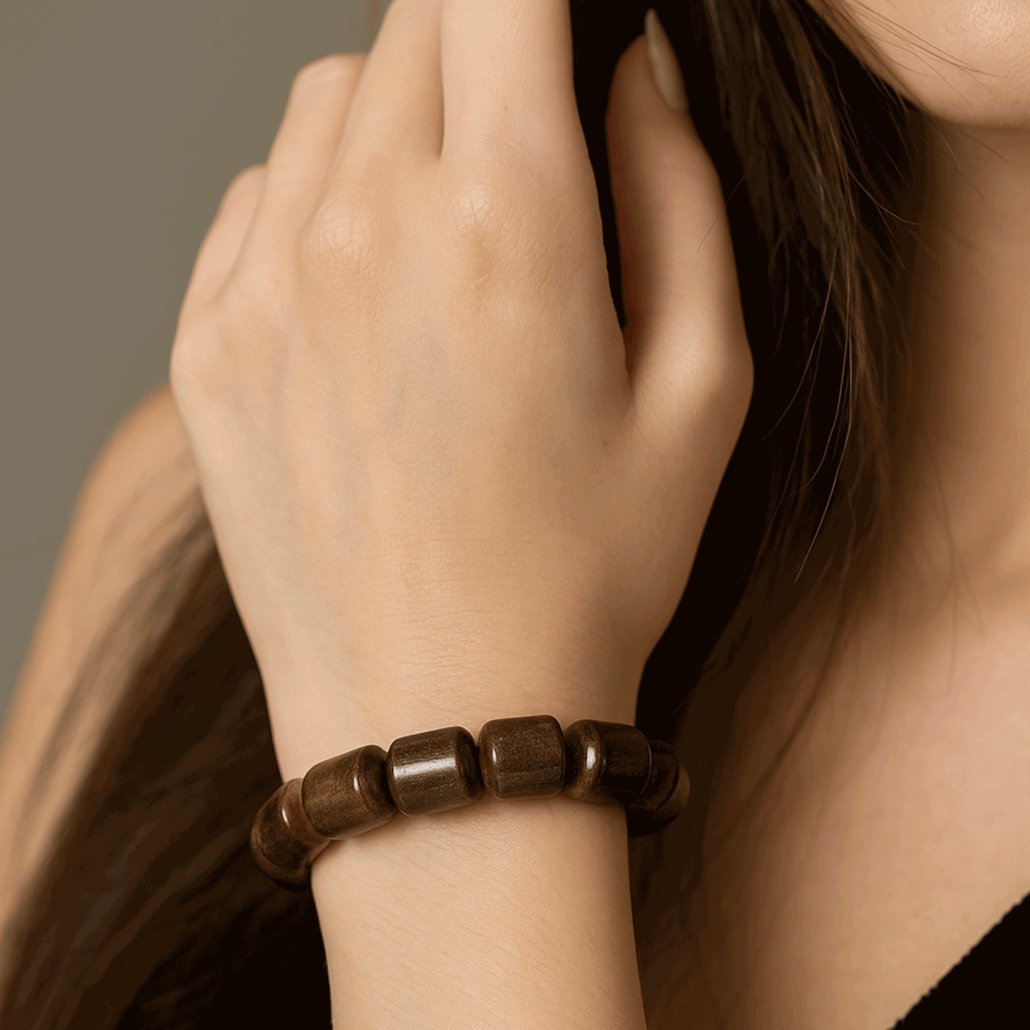 צמיד טבעי חרוזים מעץ נדיר