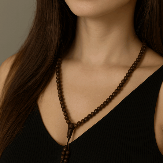 שרשרת מַאלַה העשויה מעץ אגר